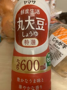 ヤマサ　鮮度生活　特選　丸大豆しょうゆ　６００ｍｌの商品写真