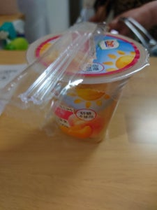 ドール　ピーチカップ　ｉｎ１００％果汁　１９８ｇの商品写真
