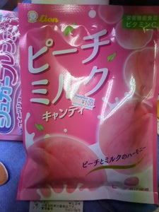 ライオン菓子　ピーチミルクキャンディー　５９ｇの商品写真