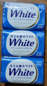 花王　石鹸ホワイト　バスサイズ　３個パックの商品写真