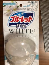 液体ブルーレット除菌ホワイト ホワイティッシュリリー70ml