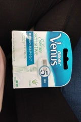 ジレット ヴィーナスエンブレイスS替刃 2個