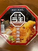 日清 ラ王 背脂醤油 112g