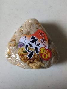 シノブフーズ おおきなおむすび チャーハン