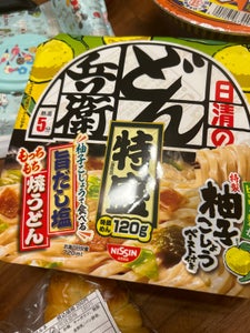 日清のどん兵衛　特盛柚子こしょう塩焼うどん１４０ｇの商品写真