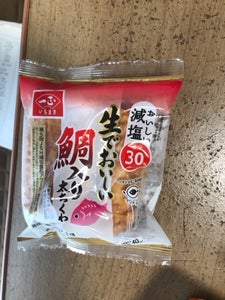 一正　生でおいしい鯛入り太ちくわ　３本の商品写真