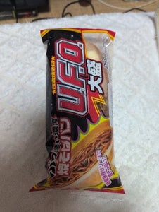 ヤマザキ U.F.O.ぶっ濃い濃厚大盛焼そばパン