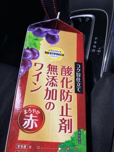 トップバリュ 酸化防止剤無添加赤ボックス 1.8L