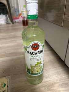 バカルディ Cカクテルズ モヒート 700ml