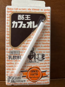 酪王 カフェオレ 300ml