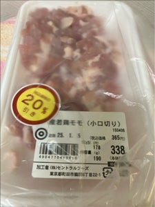 セントラルF 国産若鶏モモ(小口切り) 190g