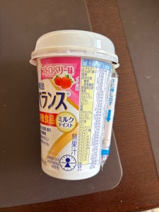 メイバランスミニカップ ストロベリー味 125ml