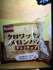 パスコ クロワッサンメロンパン チョコチップ