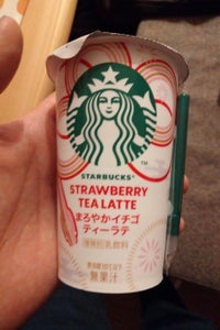 スタバ まろやかイチゴティーラテ 200ml