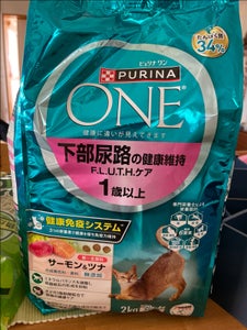 下部尿路の健康維持 1歳以上サーモン&ツナ 2kg