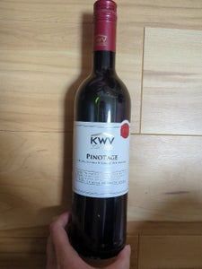 KWV クラシック ピノタージュ 赤 750ml