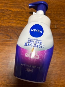 ニベア クリームケア弱酸性泡洗顔 もっちり美肌本体150ml