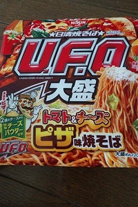 日清焼そばUFOトマト&チーズピザ味大盛 149g