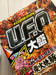 日清焼そばUFO甘辛醤油だれ炭火焼豚丼味大盛151