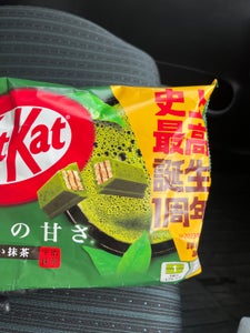 ネスレ日本 キットカットオトナの甘さ濃い抹茶11枚