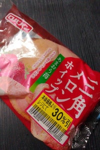 ロバパン 三角メロンホイップ あまおう苺