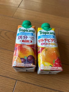 トロピカーナ エッセンシャルズマルチV 330ml