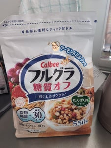 カルビー フルグラ糖質オフ 550g