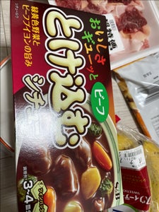 S&B おいしさとけ込むシチュー ビーフ 140g