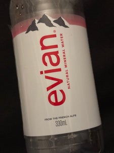 エビアン 手売り用 330ml