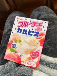 ハウス フルーチェ×カルピスピーチ 150g