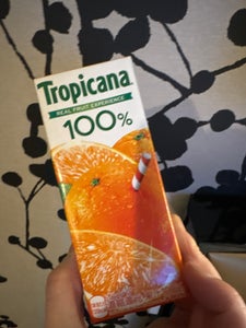キリン トロピカーナ100%オレンジ 250ml