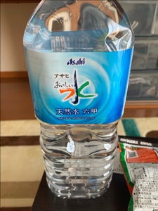 アサヒ おいしい水天然水六甲 ペット 2L