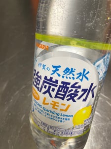 サンガリア 伊賀の天然水 強炭酸水レモン 1L