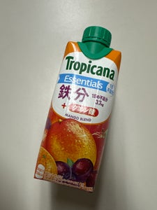 トロピカーナ エッセンシャルズ鉄分 330ml