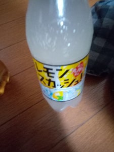 サントリー天然水 特製レモンスカッシュ 500ml