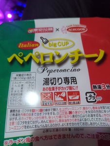 エースコック 東京拉麺ペペロンチーノBIG102g