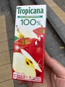 トロピカーナ100%アップルLLスリム 250ml