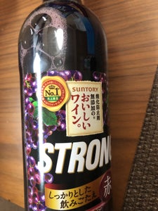 無添加のおいしいワインストロング赤ペット720ml