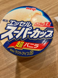 明治 エッセルスーパーカップ 超バニラ 200ml