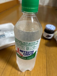三ツ矢サイダー 矢羽根 ペットボトル