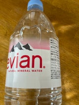 エビアン 1.5L