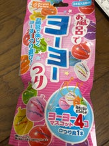 お風呂でヨーヨ—つり