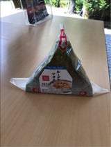 ヤマザキ 具たっぷり手巻 シ-チキンマヨネ-ズ