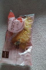 オリオン いちごクロワッサン  45g