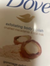 ダヴ Cスクラブ マカダミア&RМ 298g