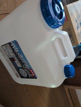 岩谷 ウォッシャブルタンク コック付 20L