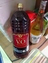 サントリー V.O ペットボトル 4L