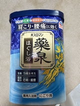 アース バスロマン薬泉 ほぐし浴 600g