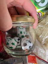 高岡食品 ネットインサッカーボール 12粒