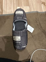 武田 フィットスリッパ英字新聞 1P